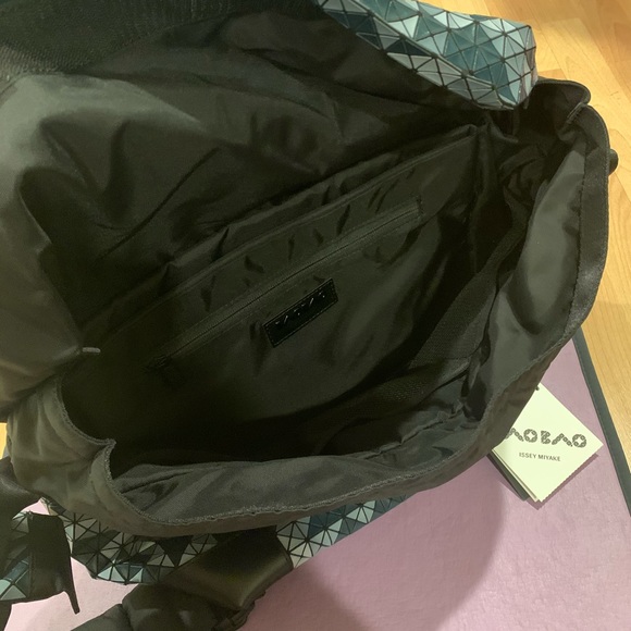Men’s BaoBao Issey Miyake Bag - Picture 5 of 9